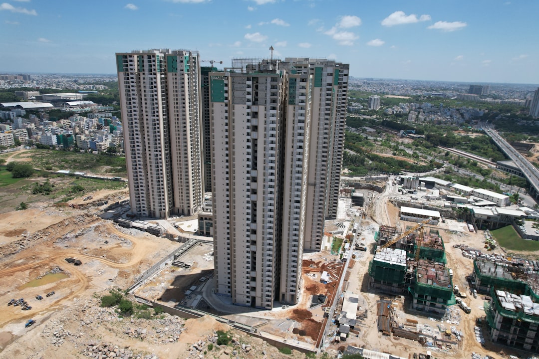 settlement price - even robust