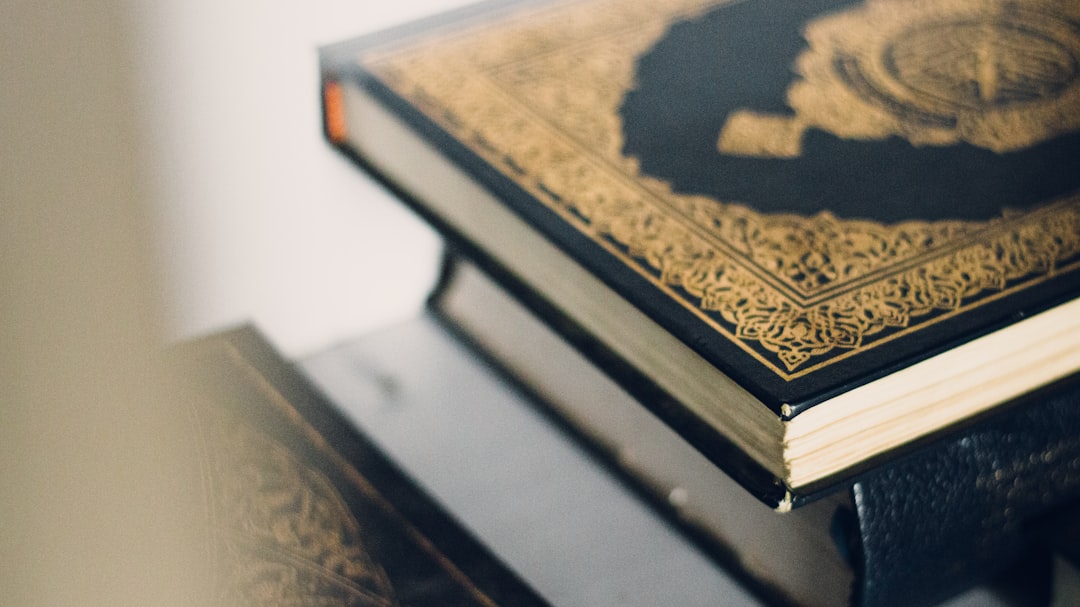 Os Melhores Livros sobre Criptomoedas para Investidores - explores history