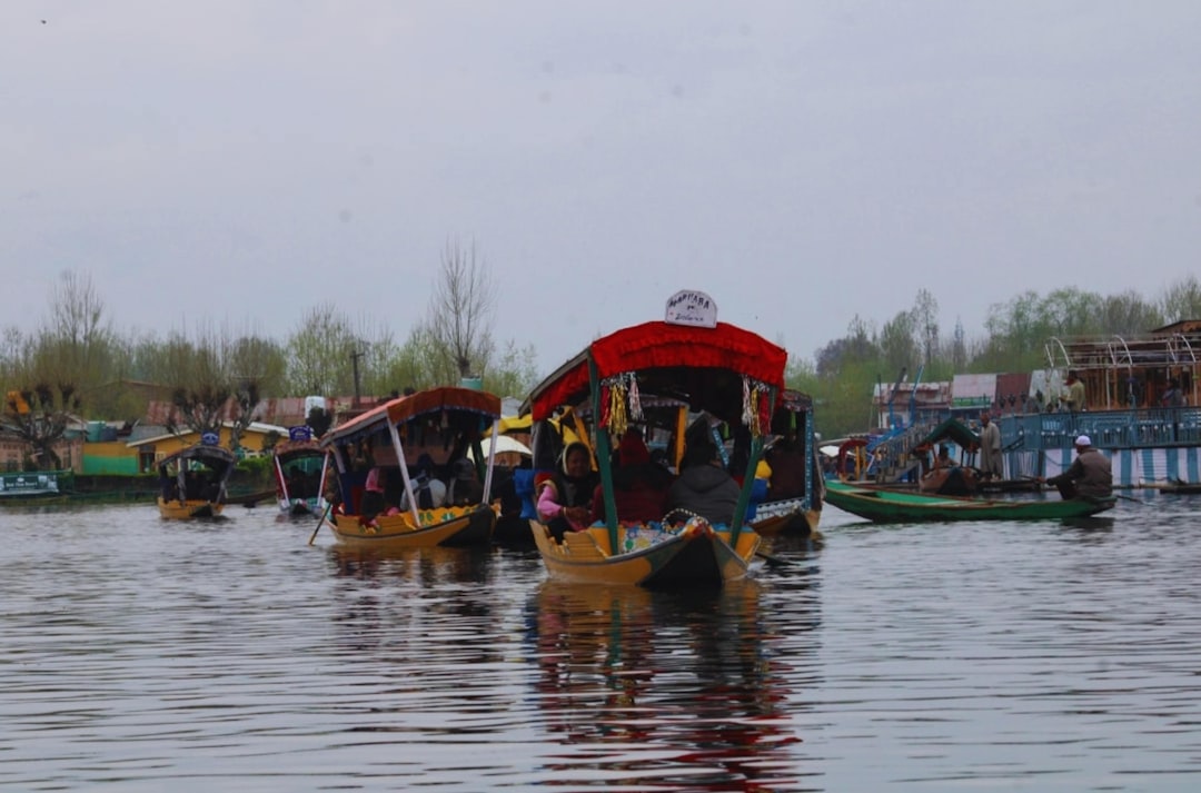 float - market makers