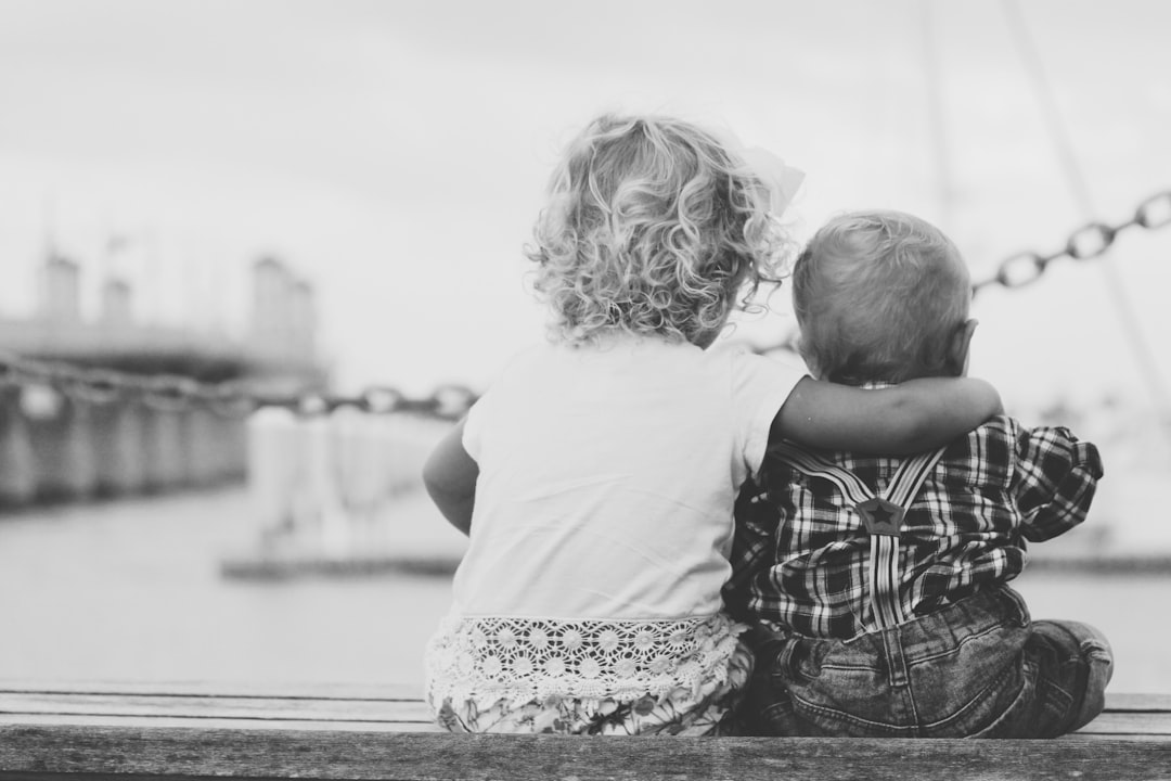 O que são os "early adopters" e a "maioria inicial" - Entendendo os "early adopters" e a "maioria inicial": Como a Difusão de Inovações Impacta Cripto e Investimentos