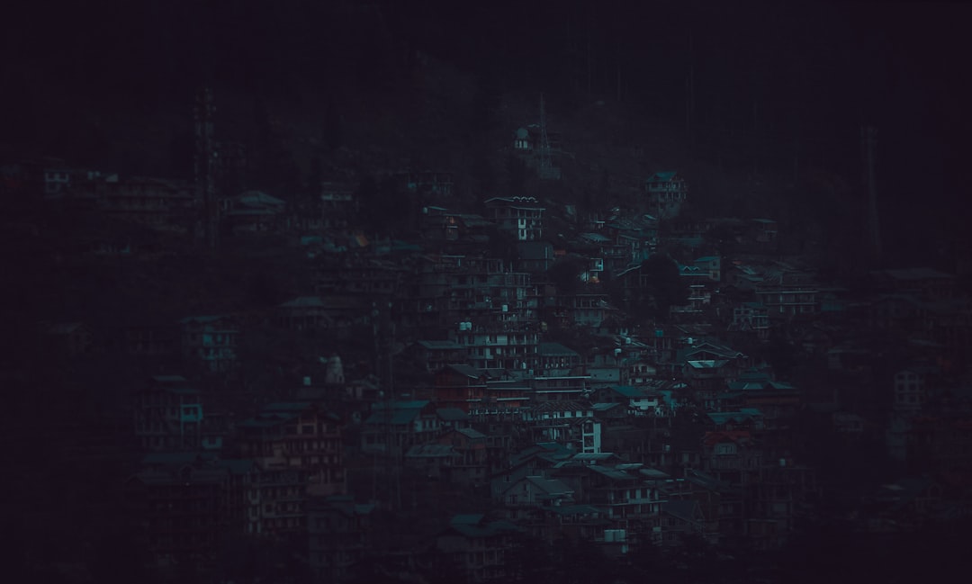 20 - focused decentralized 20 - focused decentralized