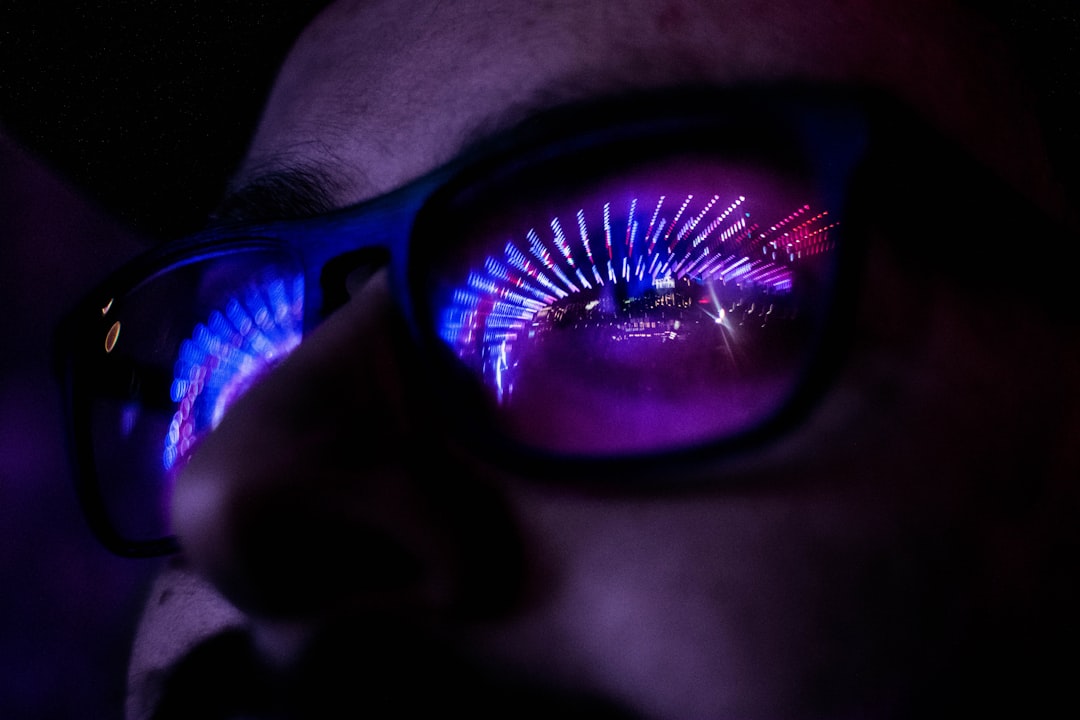 A visão dos Cypherpunks - A Visão dos Cypherpunks: Ideais, Impactos e o Futuro da Privacidade Digital