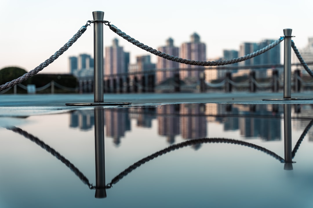 liquidity wars - select bridges