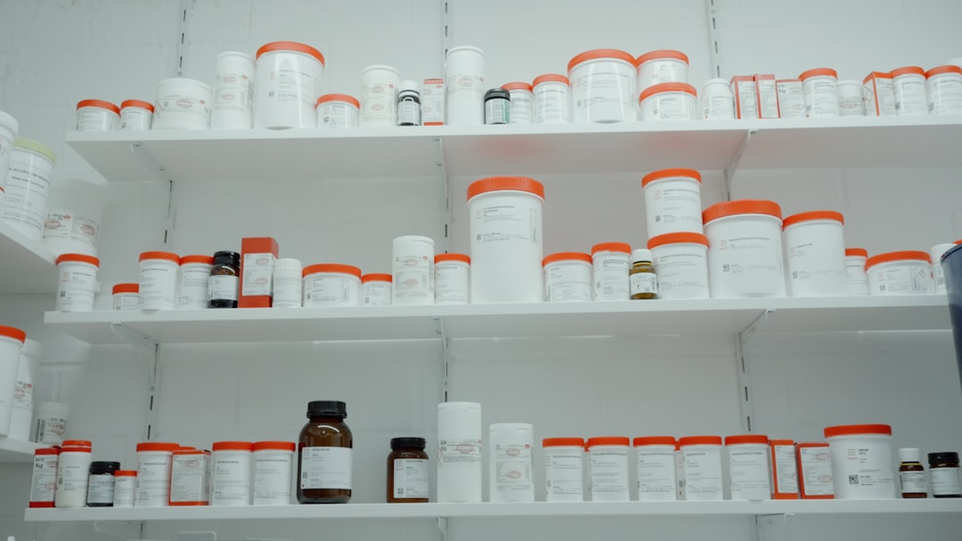 Rastreamento de produtos farmacêuticos - Rastreamento de Produtos Farmacêuticos: Como a Tecnologia Blockchain Está Revolucionando a Cadeia de Suprimentos