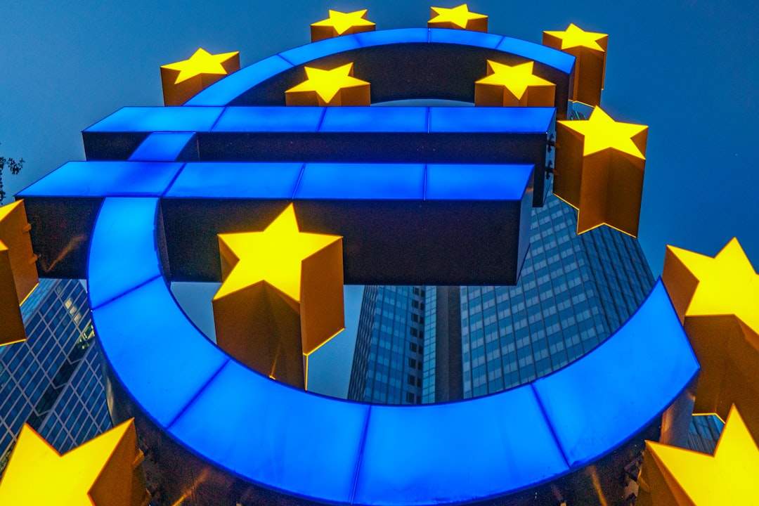 Como a regulamentação MiCA na Europa afeta o mercado - Como a Regulamentação MiCA na Europa Afeta o Mercado de Criptomoedas