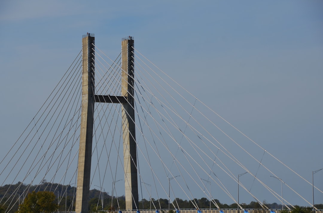 Bridge - polygon demonstrate Bridge - polygon demonstrate