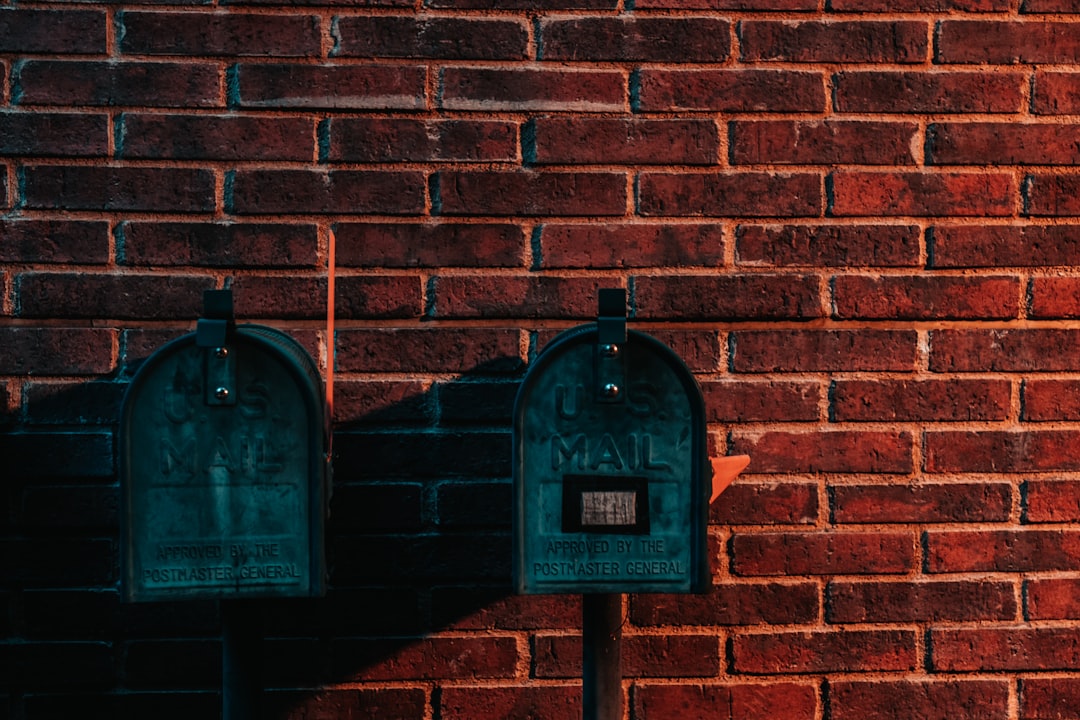 7 Dicas Essenciais de Segurança para Sua Conta Binance (Evite Golpes!) - alerts email