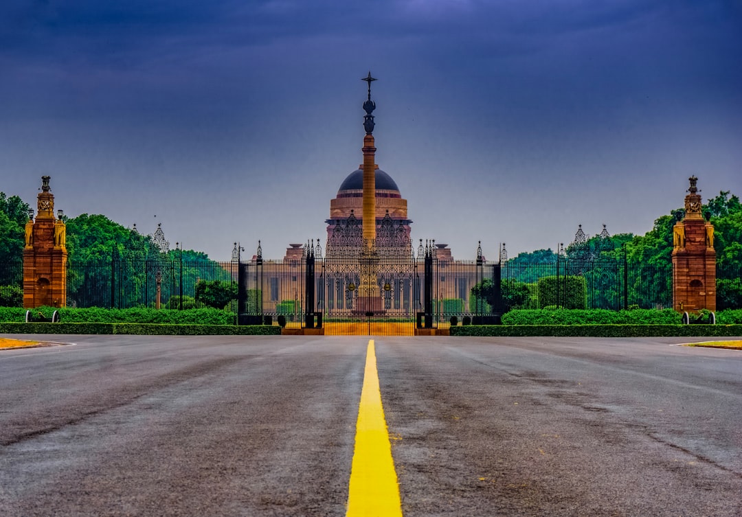 O que é a "governança otimista" - Governança Otimista: O Futuro da Tomada de Decisão nas Blockchains
