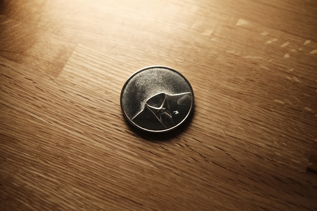 Ferramentas para gestão de DAOs (Aragon) - decentralized finance