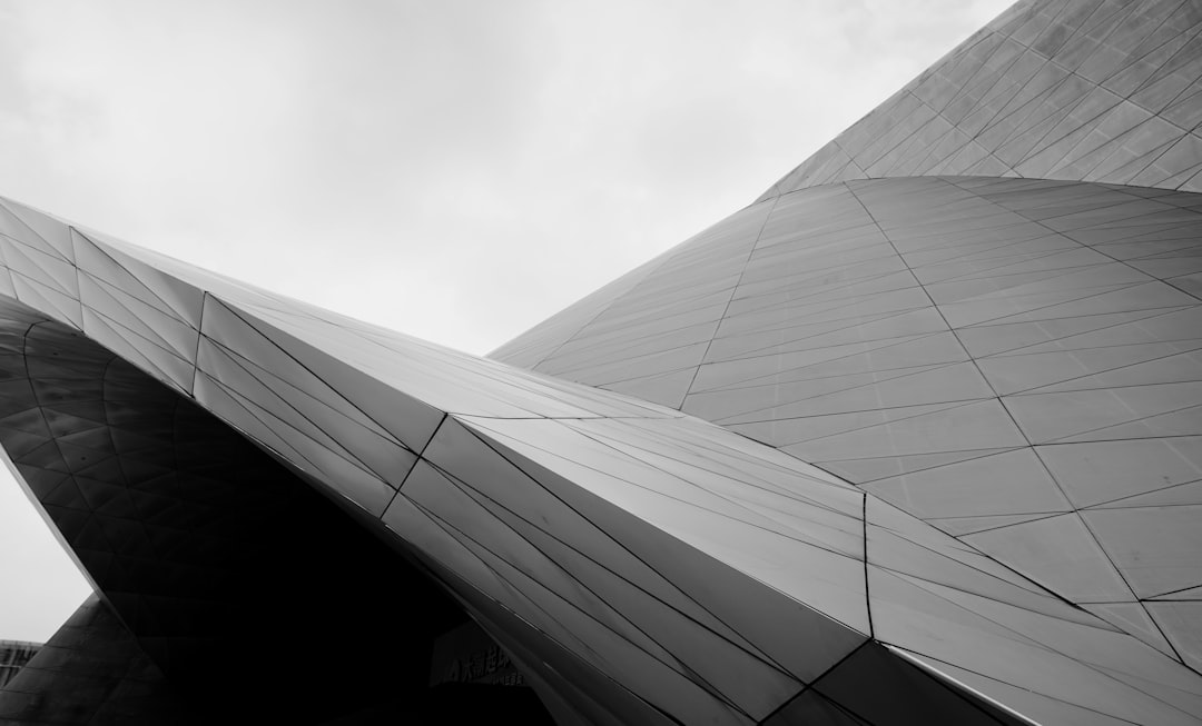 Adicionar redes à MetaMask (Polygon, Avalanche) - Guia Definitivo: Como Adicionar Redes Polygon e Avalanche à MetaMask em 2025