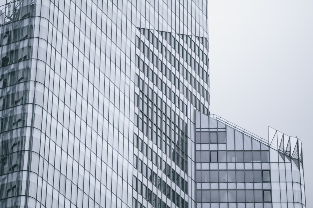 Entendendo o Impacto Regulatórios nas Criptomoedas - Entendendo o Impacto Regulatórios nas Criptomoedas: Guia Completo para 2025