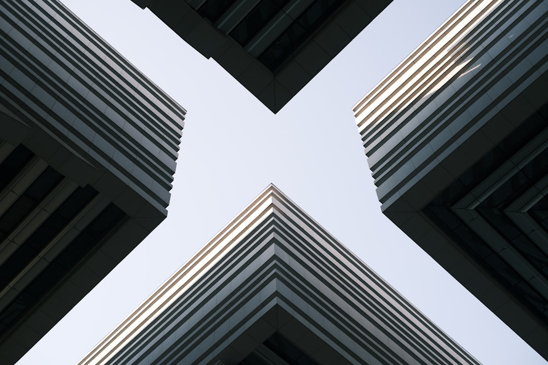 Comparativo de taxas OKX vs Binance - withdrawals many