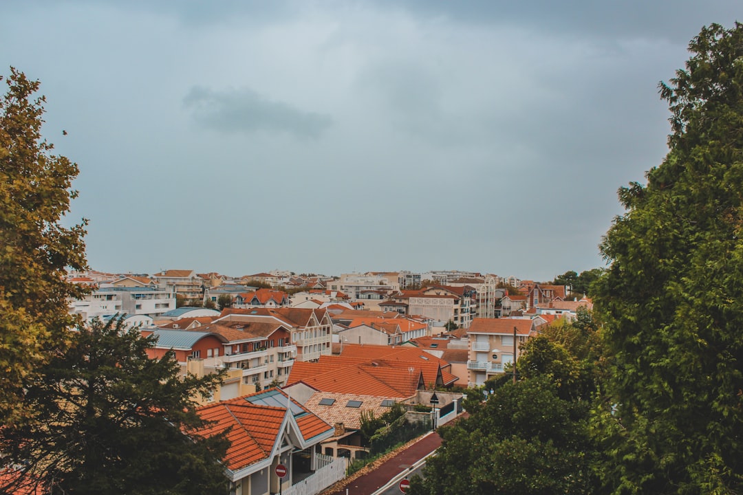 Carreiras em blockchain em Portugal - Carreiras em Blockchain em Portugal: O Guia Definitivo 2025
