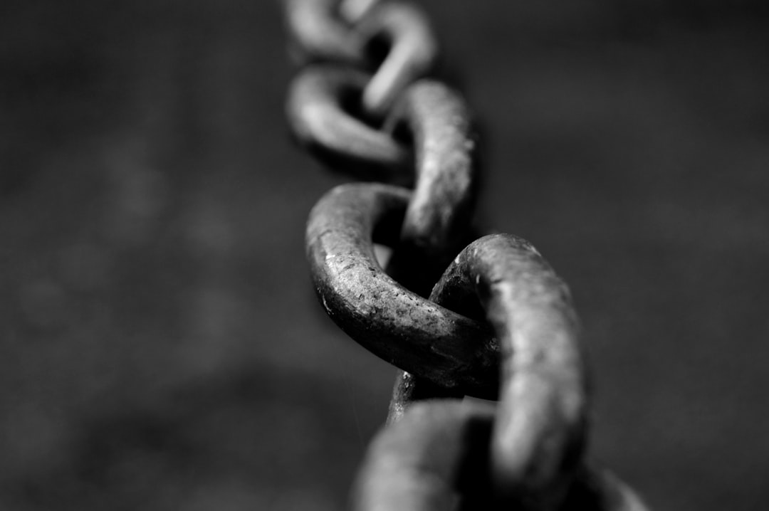 Como a natureza de código aberto da blockchain garante que os usuários sempre possam fazer um fork e sair de um sistema que não os serve mais - quot short Como a natureza de código aberto da blockchain garante que os usuários sempre possam fazer um fork e sair de um sistema que não os serve mais - quot short