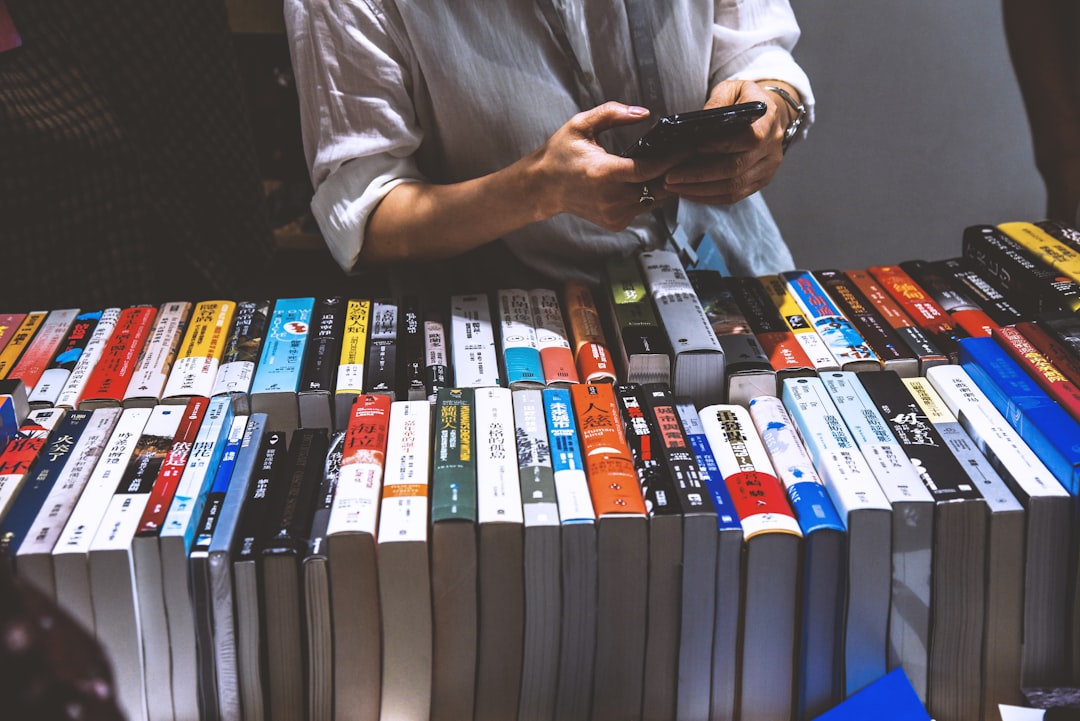 Plataformas de publicação descentralizadas (Mirror.xyz) - Plataformas de publicação descentralizadas: o caso Mirror.xyz e o futuro da criação de conteúdo Web3