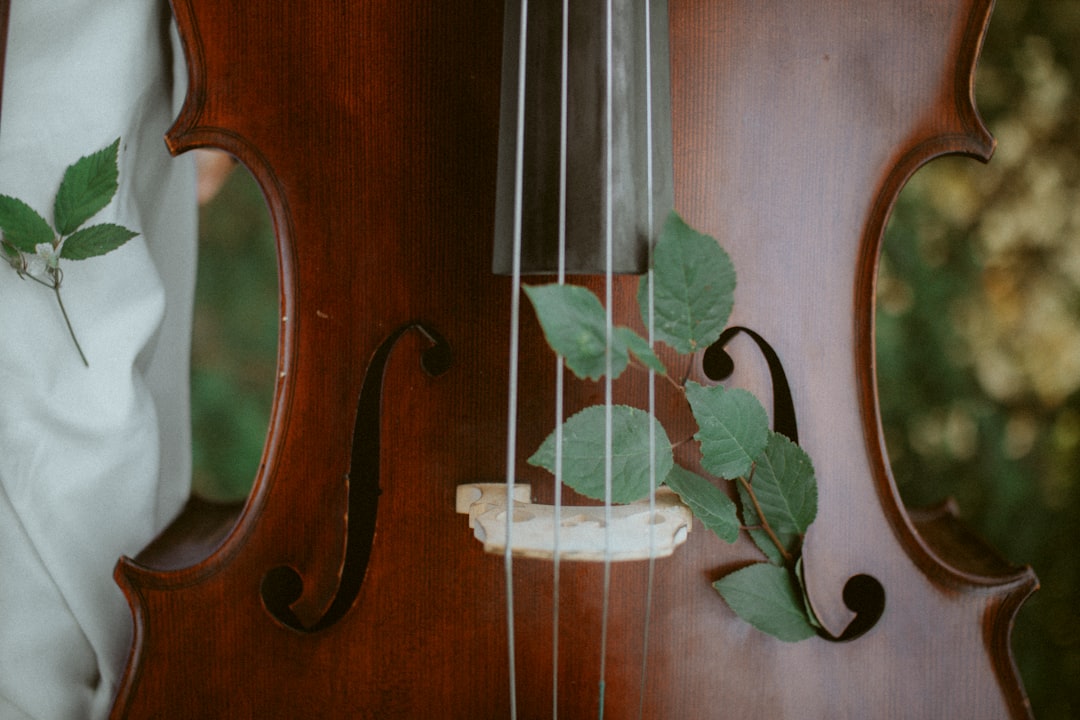 Como a IA e a blockchain estão a criar novas formas de arte musical - despite opportunities