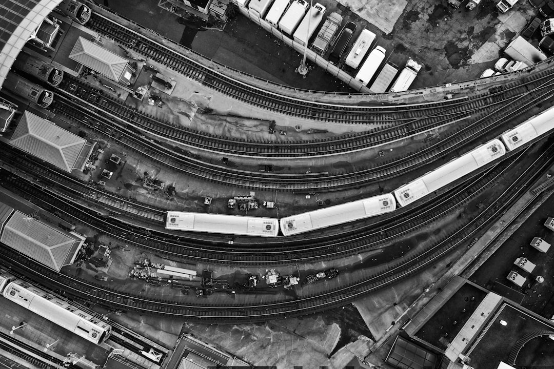 Fases da descentralização progressiva - distributed infrastructure Fases da descentralização progressiva - distributed infrastructure