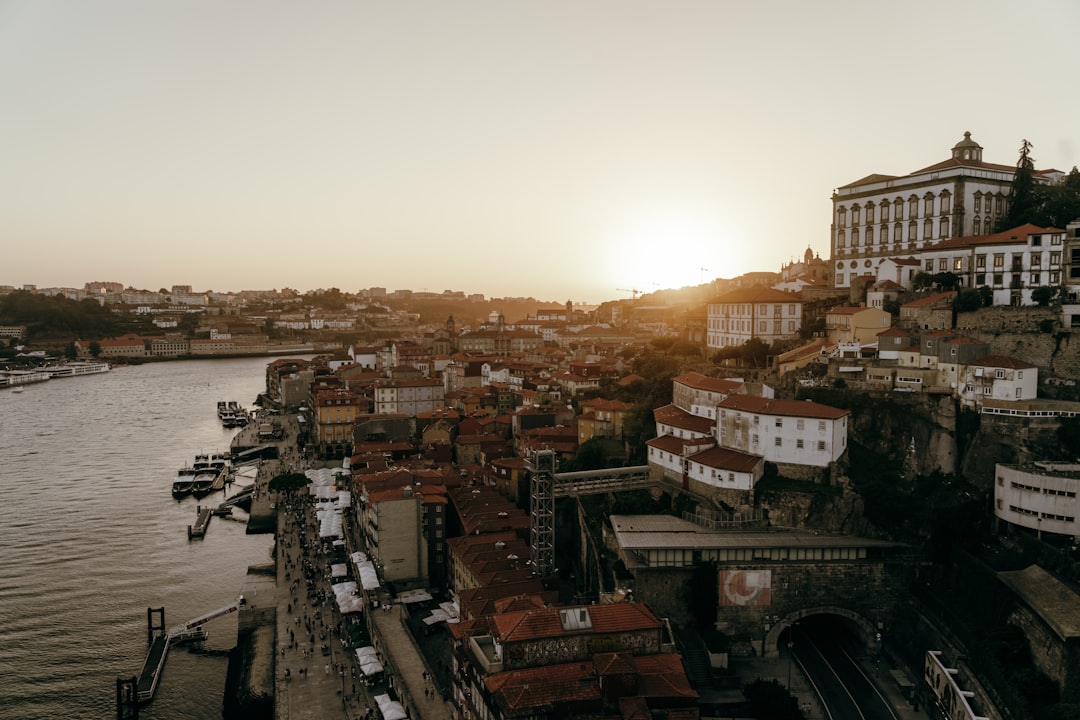 Melhores podcasts de cripto em português - ideal just