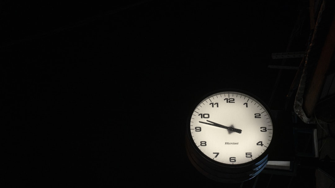 Como analisar o sentimento social de uma criptomoeda - hours case Como analisar o sentimento social de uma criptomoeda - hours case