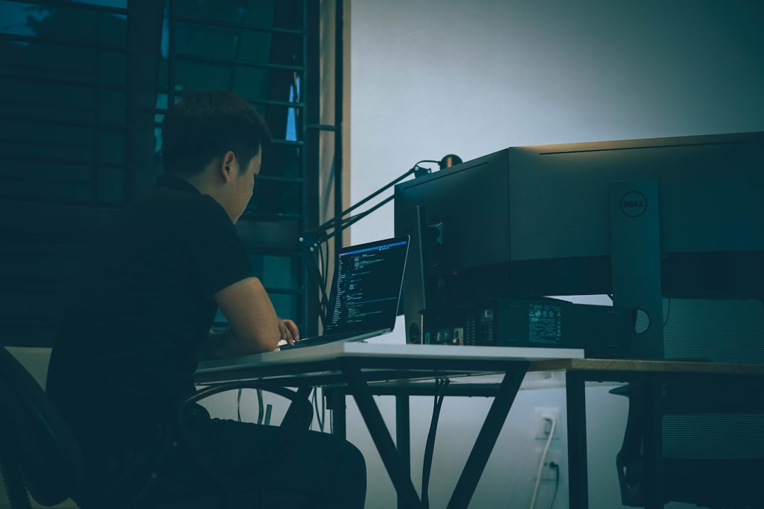 stress testing - Stress Testing em Blockchain: Como Avaliar a Resiliência de Redes e Aplicações Criptográficas
