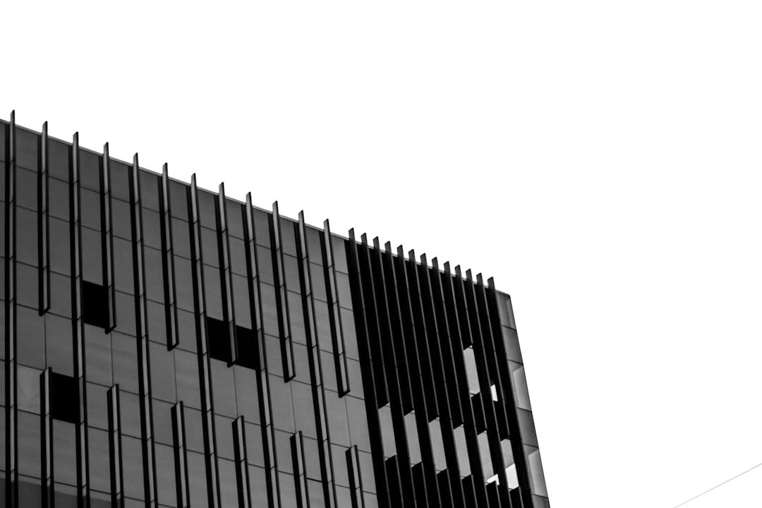 DAOs (Organizações Autónomas Descentralizadas) - proposal contract