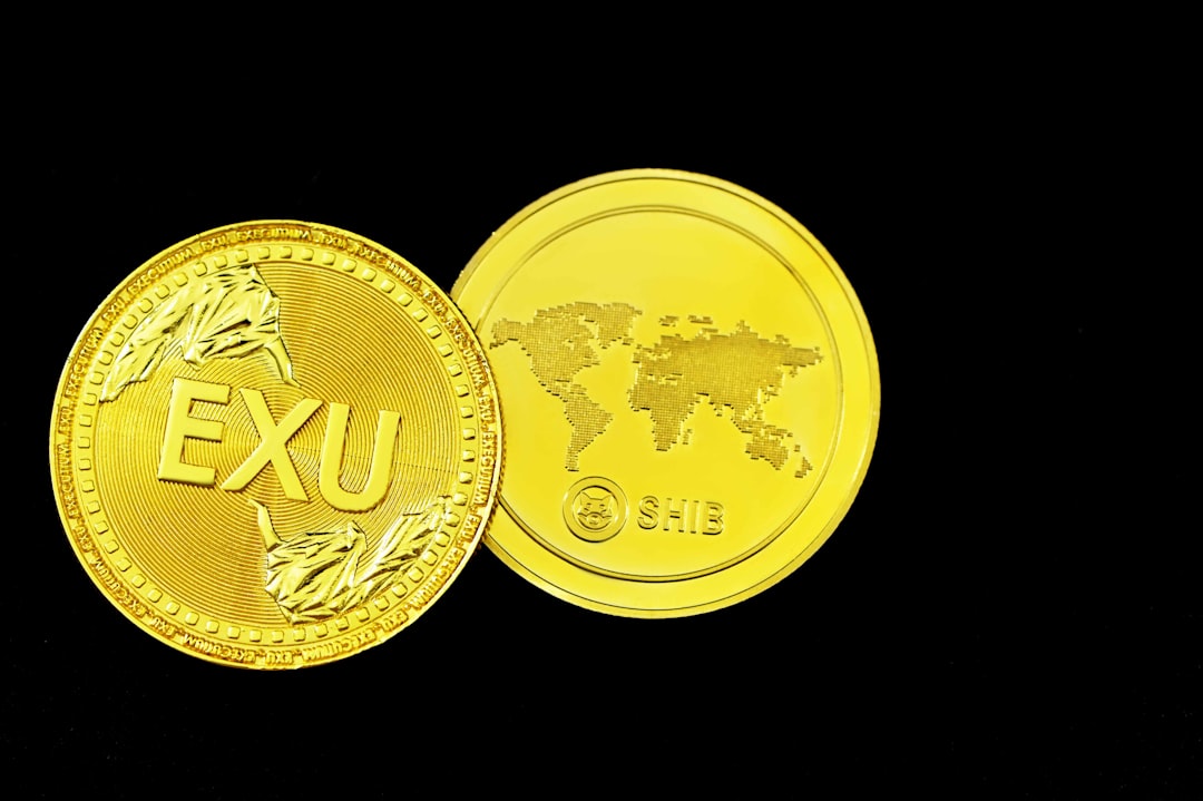 qual plataforma tem mais moedas Binance ou OKX - both platforms