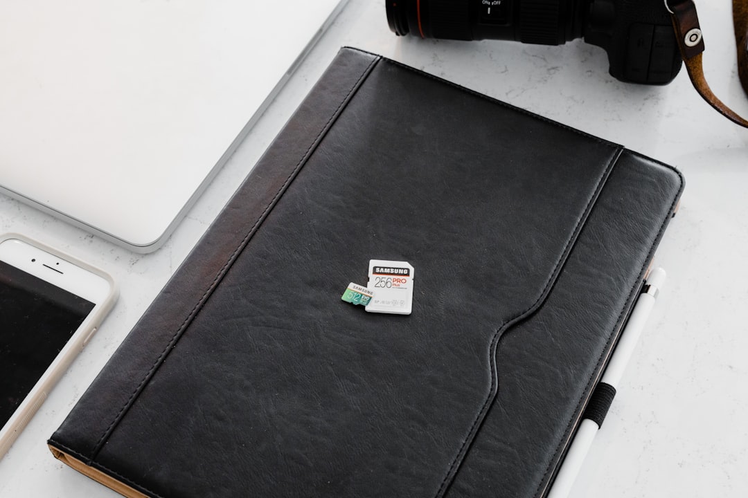 O que é uma carteira de papel (paper wallet) - emergence hardware