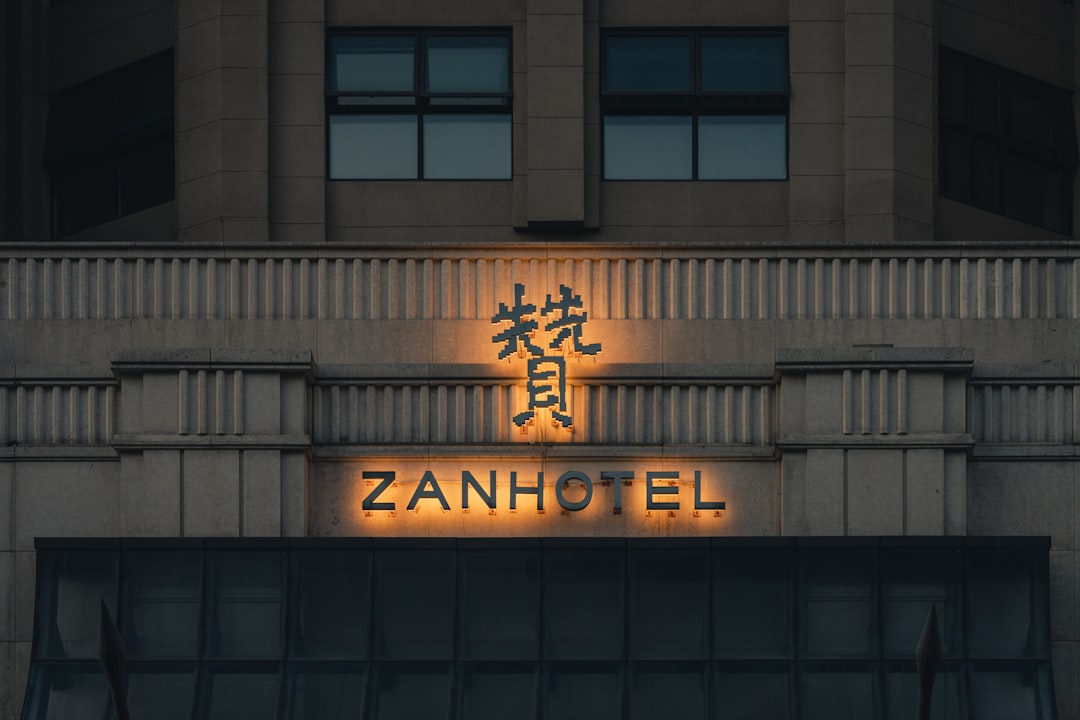 Zcash (ZEC) - Zcash (ZEC): Guia Completo, História, Tecnologia de Privacidade e Estratégias de Investimento