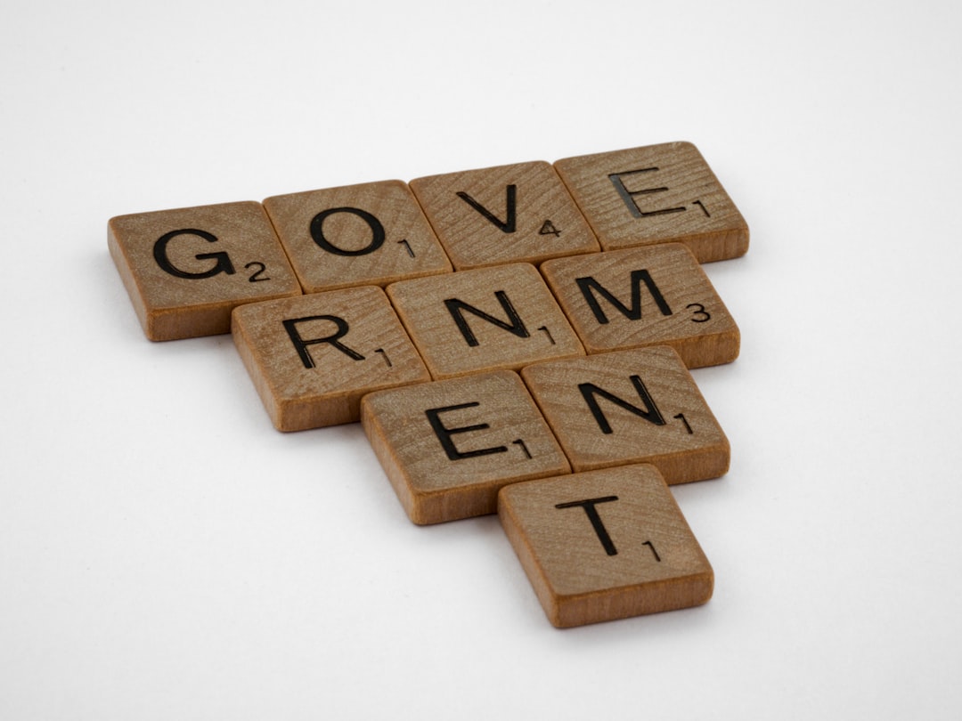 Smart contracts (contratos inteligentes) - want experiment