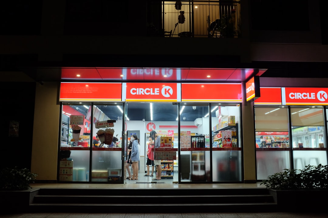 JPG Store Cardano: Guia Completo para Comprar, Vender e Usar NFTs na Rede Cardano